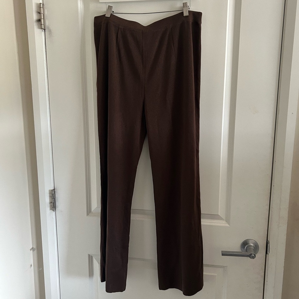 Misook Knit Top in Taupe Brown